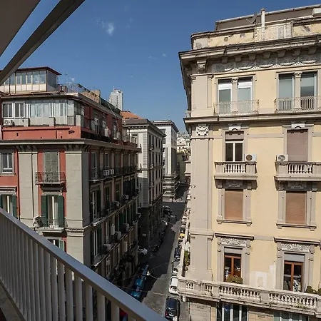 Cla.pa H. Group - Dislocated Hospitality ナポリ