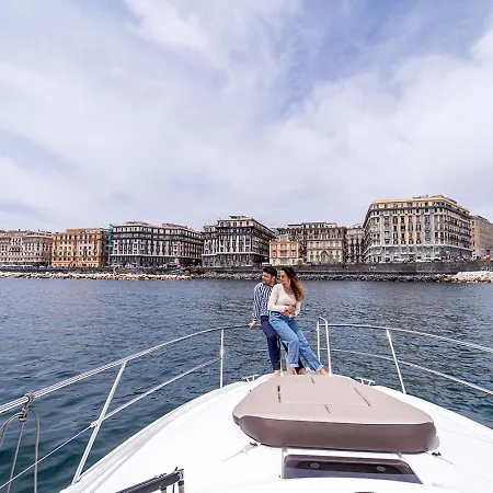 Cla.pa H. Group - Dislocated Hospitality ゲストハウス ナポリ