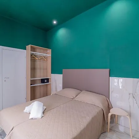 Cla.pa H. Group - Dislocated Hospitality