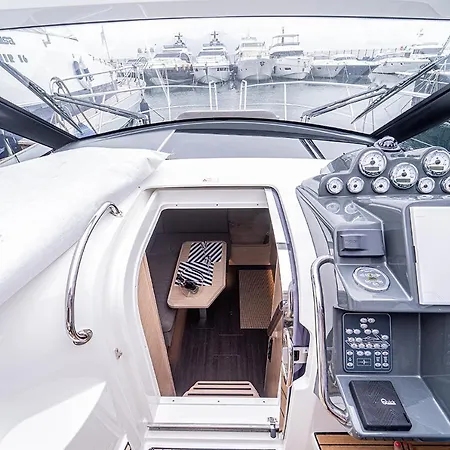 Gasthuis Cla.pa H. Group - Dislocated Hospitality Napels