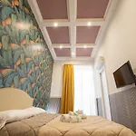 Cla.pa H. Group - Dislocated Hospitality * Napoli